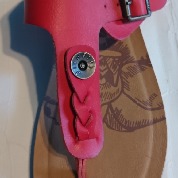 Blowfish  Malibu Braided T-strap Thong Sandals Women's 9.5, Red Faux Leather - Picture 2 of 3